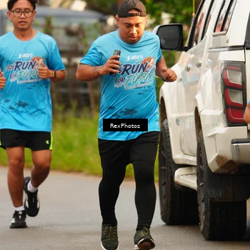 Runner Photo 8077697