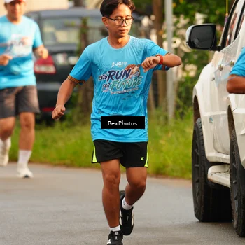 Runner Photo 8077711