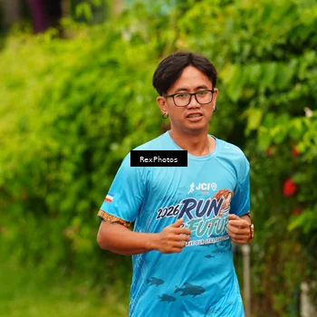 Runner Photo 8077754