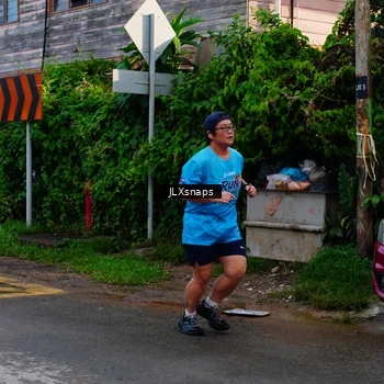 Runner Photo 8077845