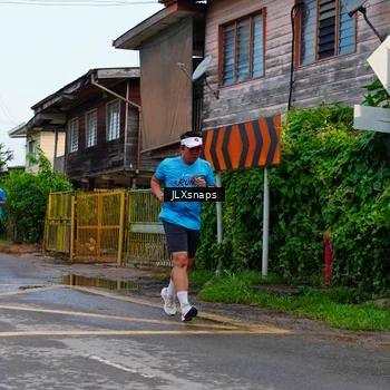Runner Photo 8077866