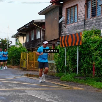Runner Photo 8077869