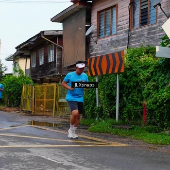 Runner Photo 8077871