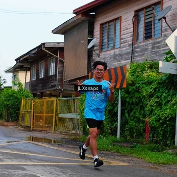 Runner Photo 8077876
