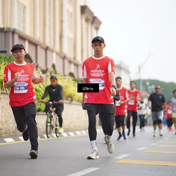 Runner Photo 8077878