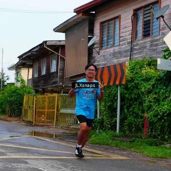 Runner Photo 8077879