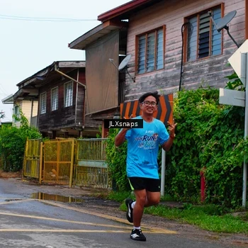 Runner Photo 8077882