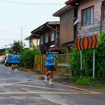 Runner Photo 8077883