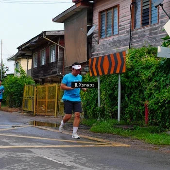 Runner Photo 8077886