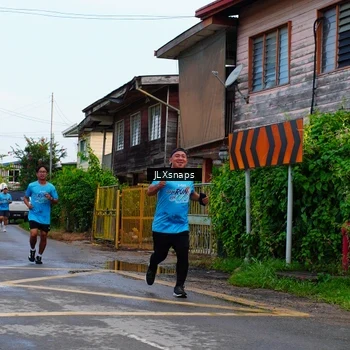 Runner Photo 8077897