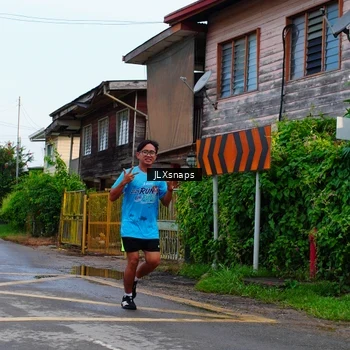 Runner Photo 8077899
