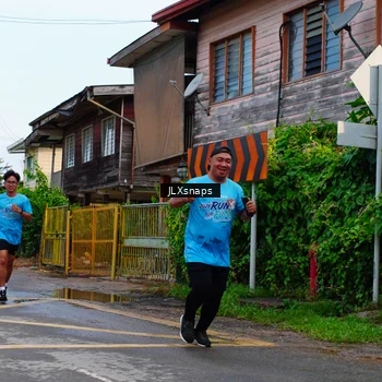 Runner Photo 8077903