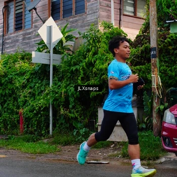Runner Photo 8077912