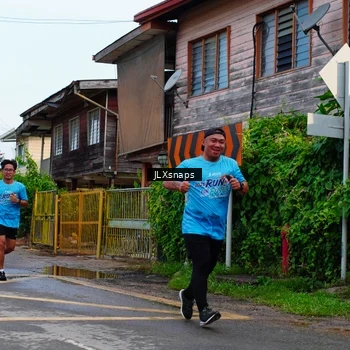 Runner Photo 8077919