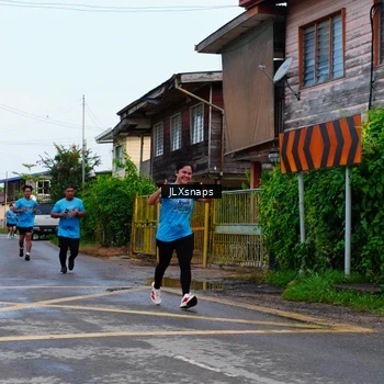 Runner Photo 8077924