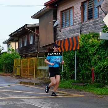 Runner Photo 8077930