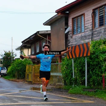 Runner Photo 8077964