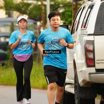 Runner Photo 8078055