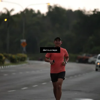 Runner Photo 8078073