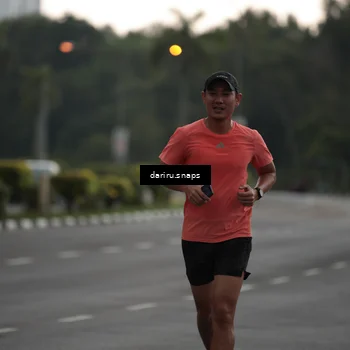 Runner Photo 8078078
