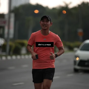 Runner Photo 8078106