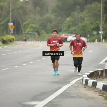 Runner Photo 8078193
