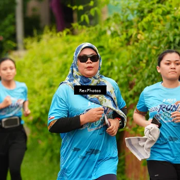Runner Photo 8078236