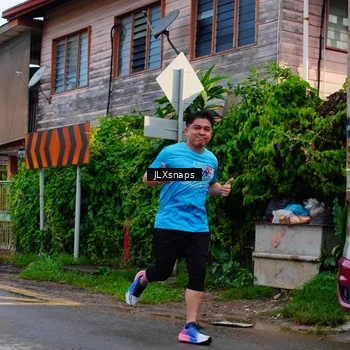 Runner Photo 8078242