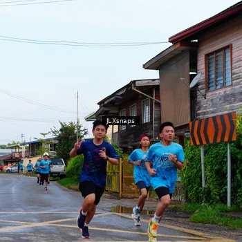 Runner Photo 8078262