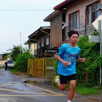 Runner Photo 8078268