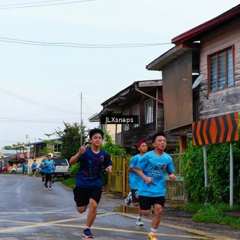 Runner Photo 8078272