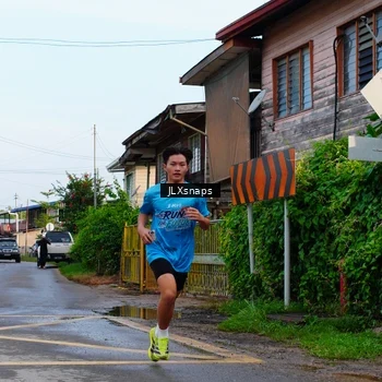 Runner Photo 8078276
