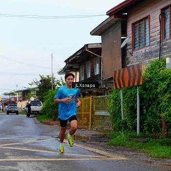 Runner Photo 8078281