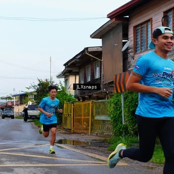 Runner Photo 8078284