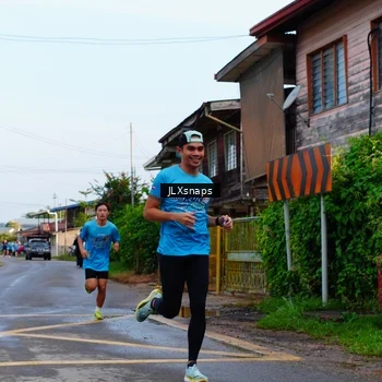 Runner Photo 8078295