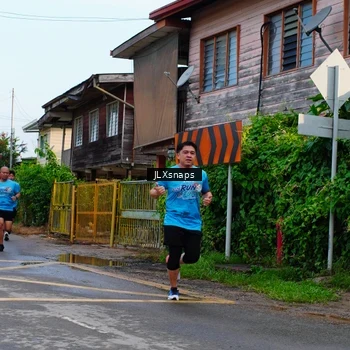 Runner Photo 8078298