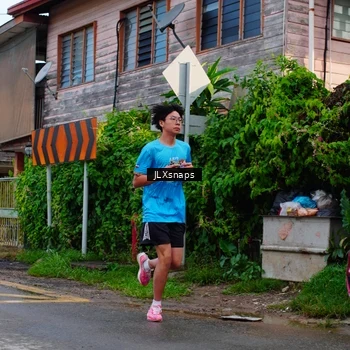Runner Photo 8078332