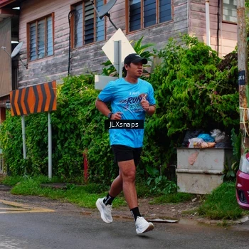 Runner Photo 8078364