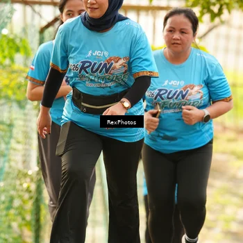 Runner Photo 8078563