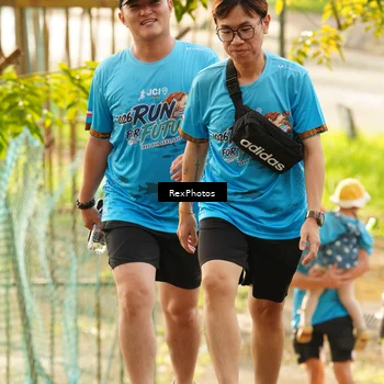 Runner Photo 8078701