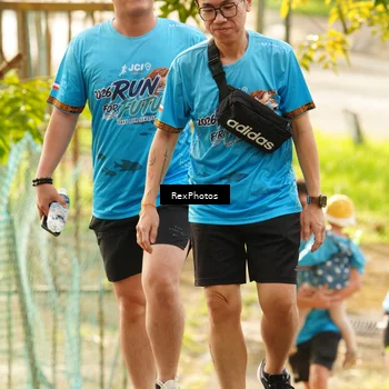 Runner Photo 8078704