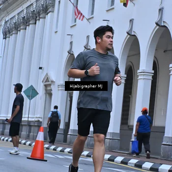 Runner Photo 8079117