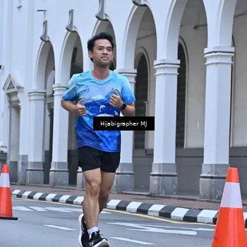 Runner Photo 8079202