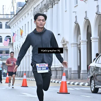 Runner Photo 8079256