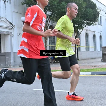 Runner Photo 8079272