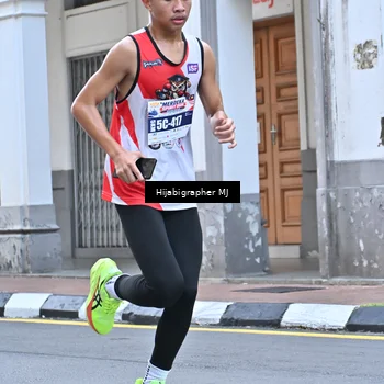 Runner Photo 8079295