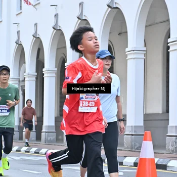 Runner Photo 8079301