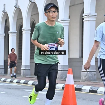 Runner Photo 8079303