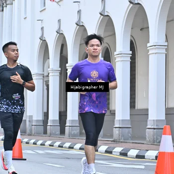 Runner Photo 8079315