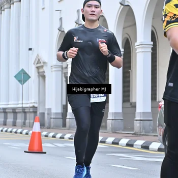 Runner Photo 8079332